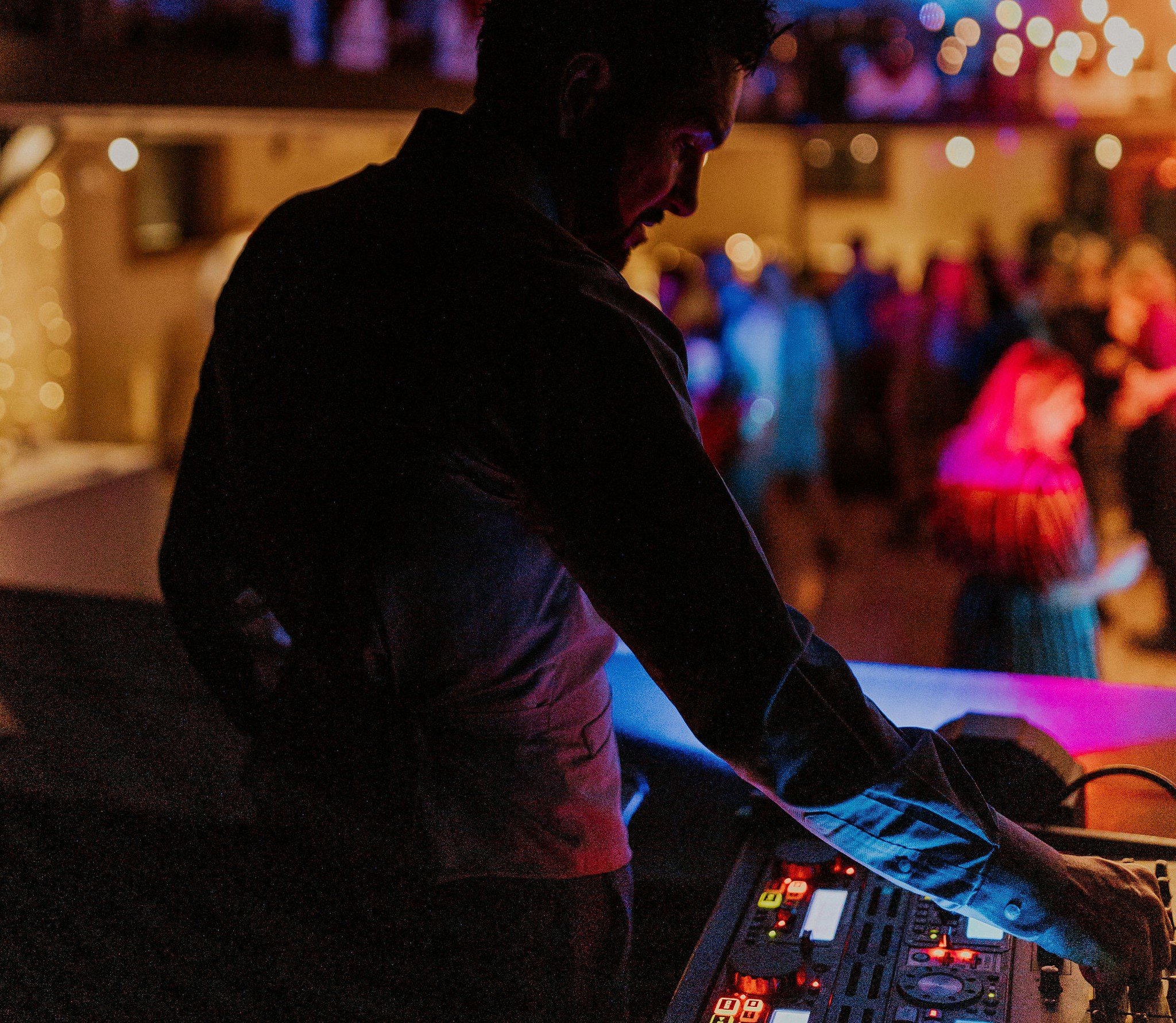 Affordable DJs that emcee the wedding reception considered in your wedding budget